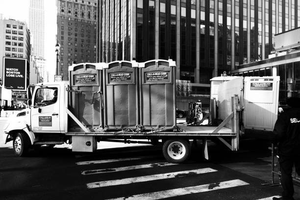 Best Construction site porta potty rental  in Knoxvle, IL